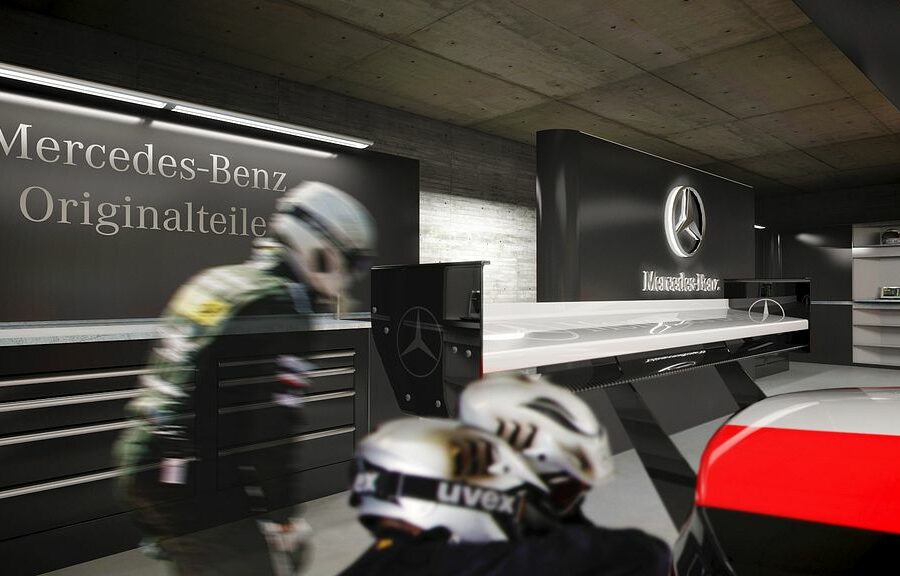 DTM Box Mercedes Benz