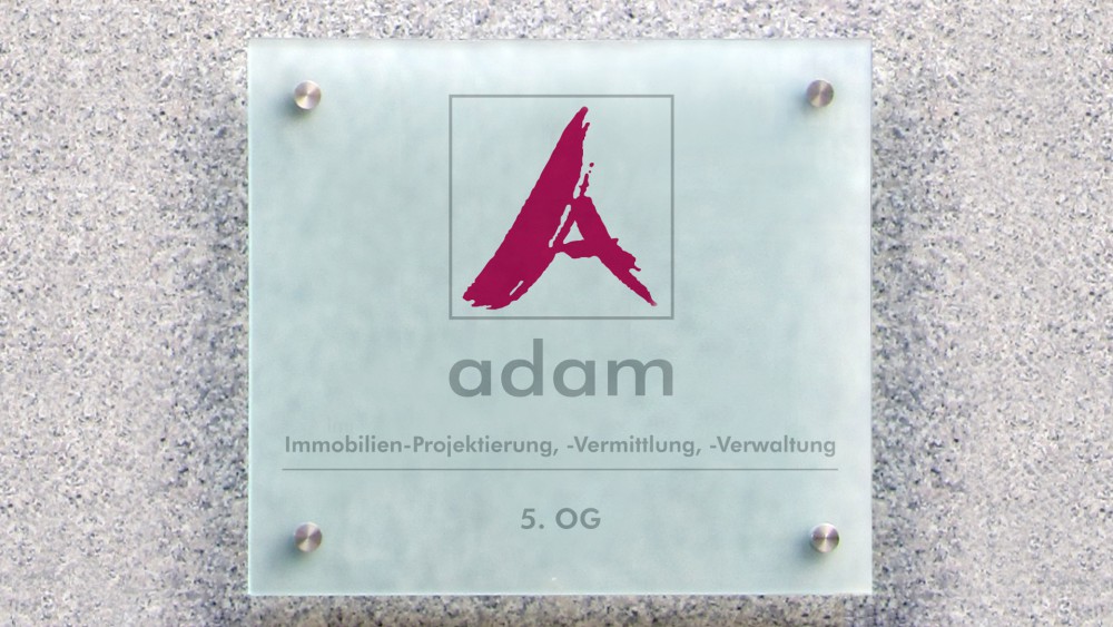 Schild Sabine Adam Immobilien