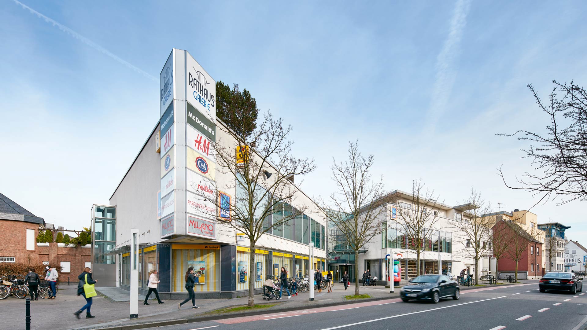 Visualisierung; 3D; Rendering; ILG; Einkaufszentrum; EKZ; Dormagen; Entwurf; Illustration; Konzept; Skizze; Foto; Montage